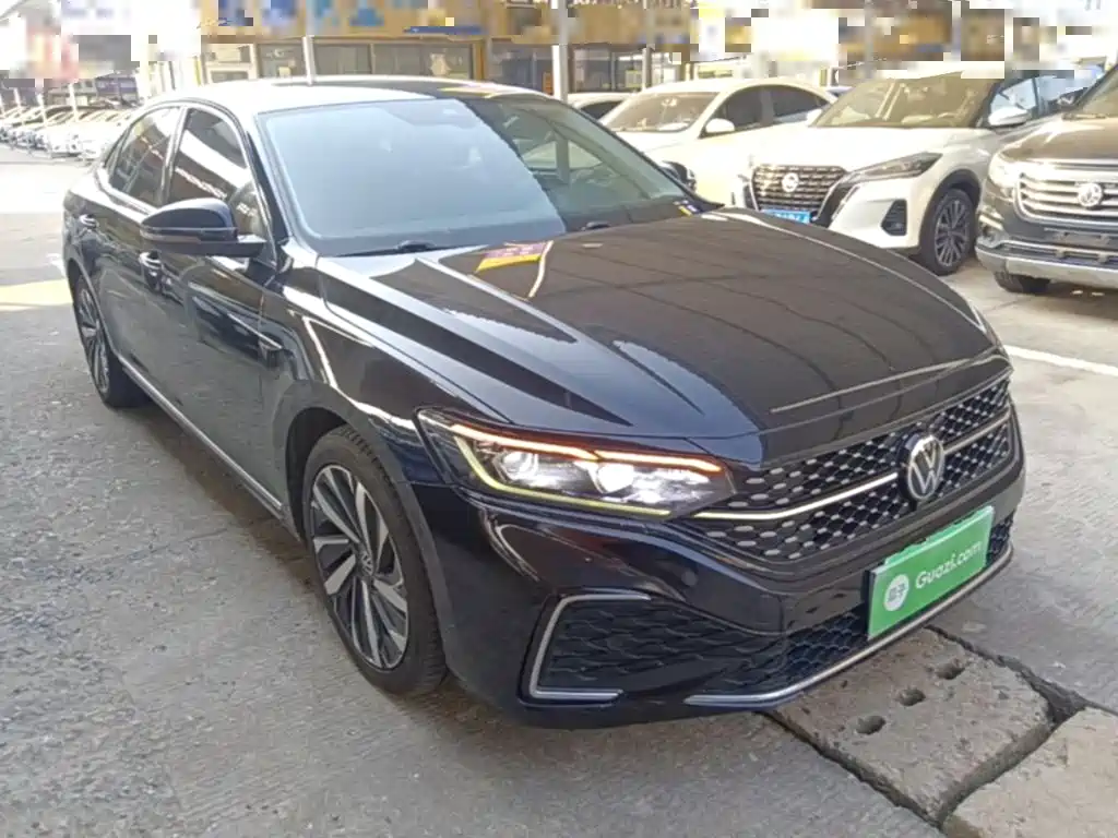 صورة 4 - Volkswagen Passat