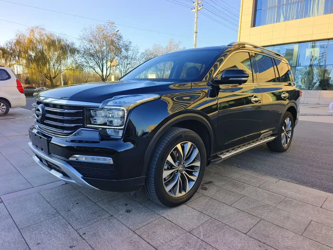 GAC Trumpchi Trumpchi GS8 2019 390T 2WD Luxury Smart Connect Edition (7-seater)