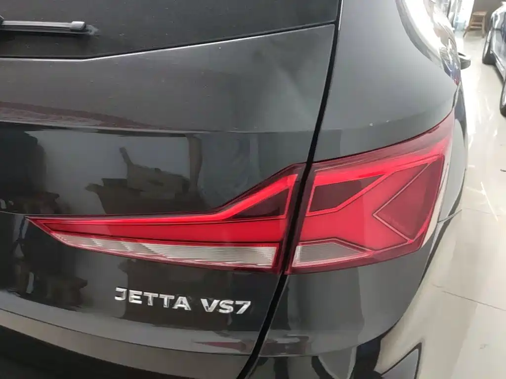 Фото 8 - Jetta VS7