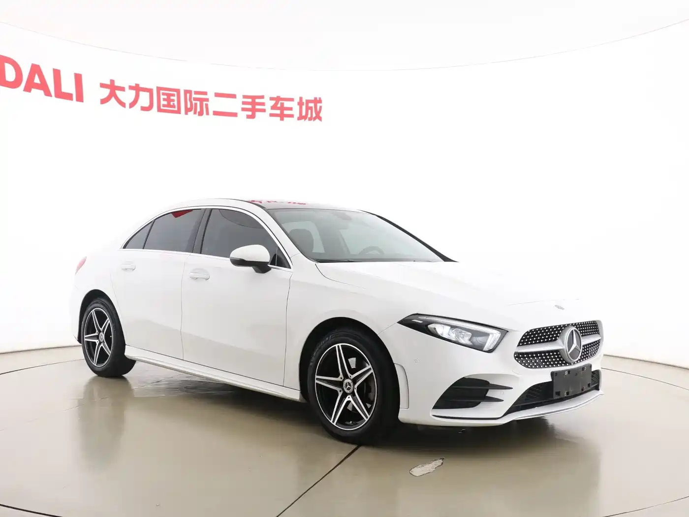 Mercedes-Benz A-Class 2020 A 200 L Sport Sedan фото 2