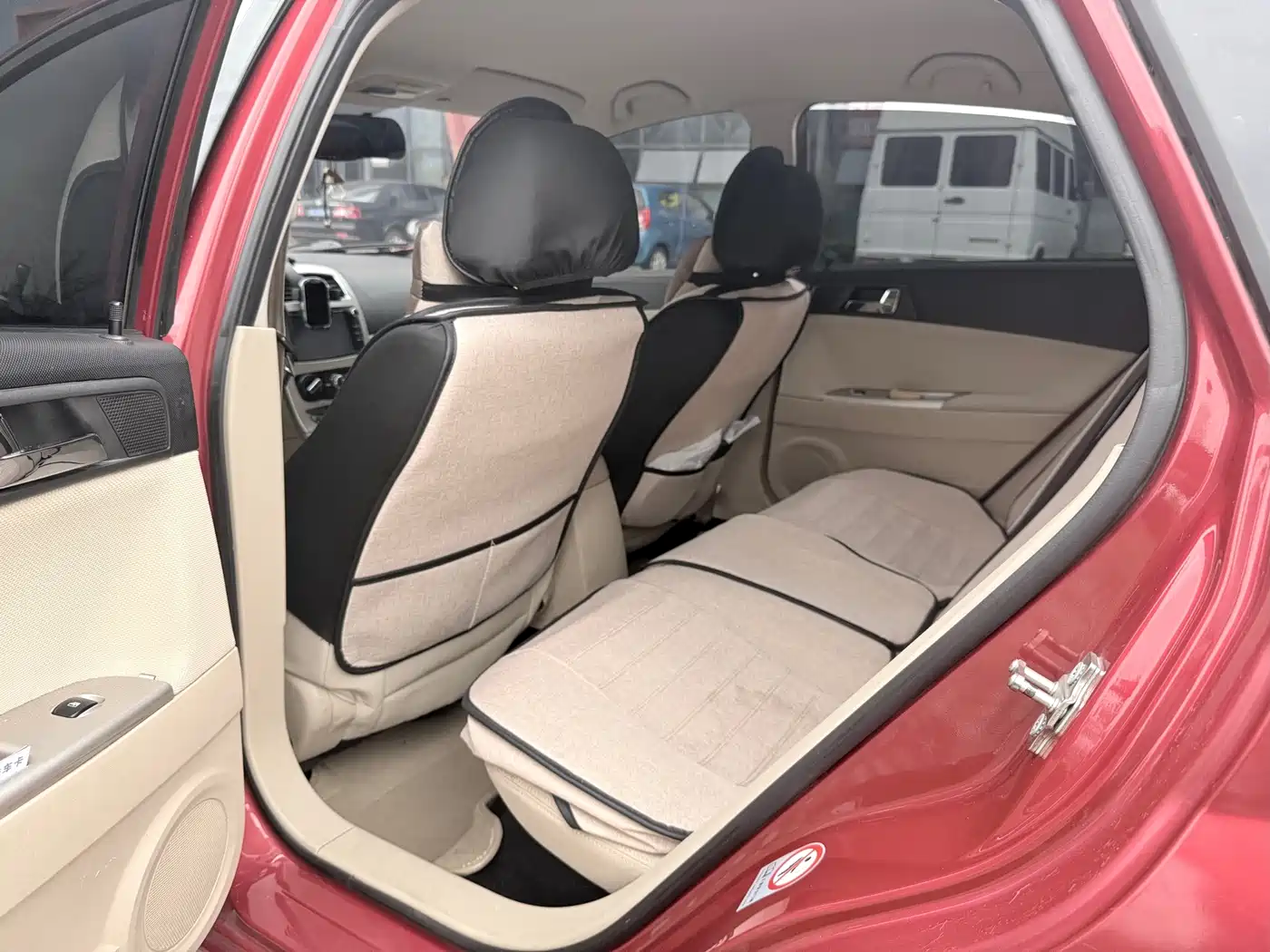 Zhonghua H330 2014 2013 1.5L Auto Comfort