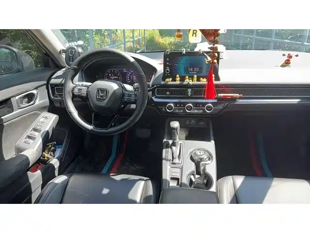 Honda Civic 2022 240TURBO CVT Sport Edition — фото 5