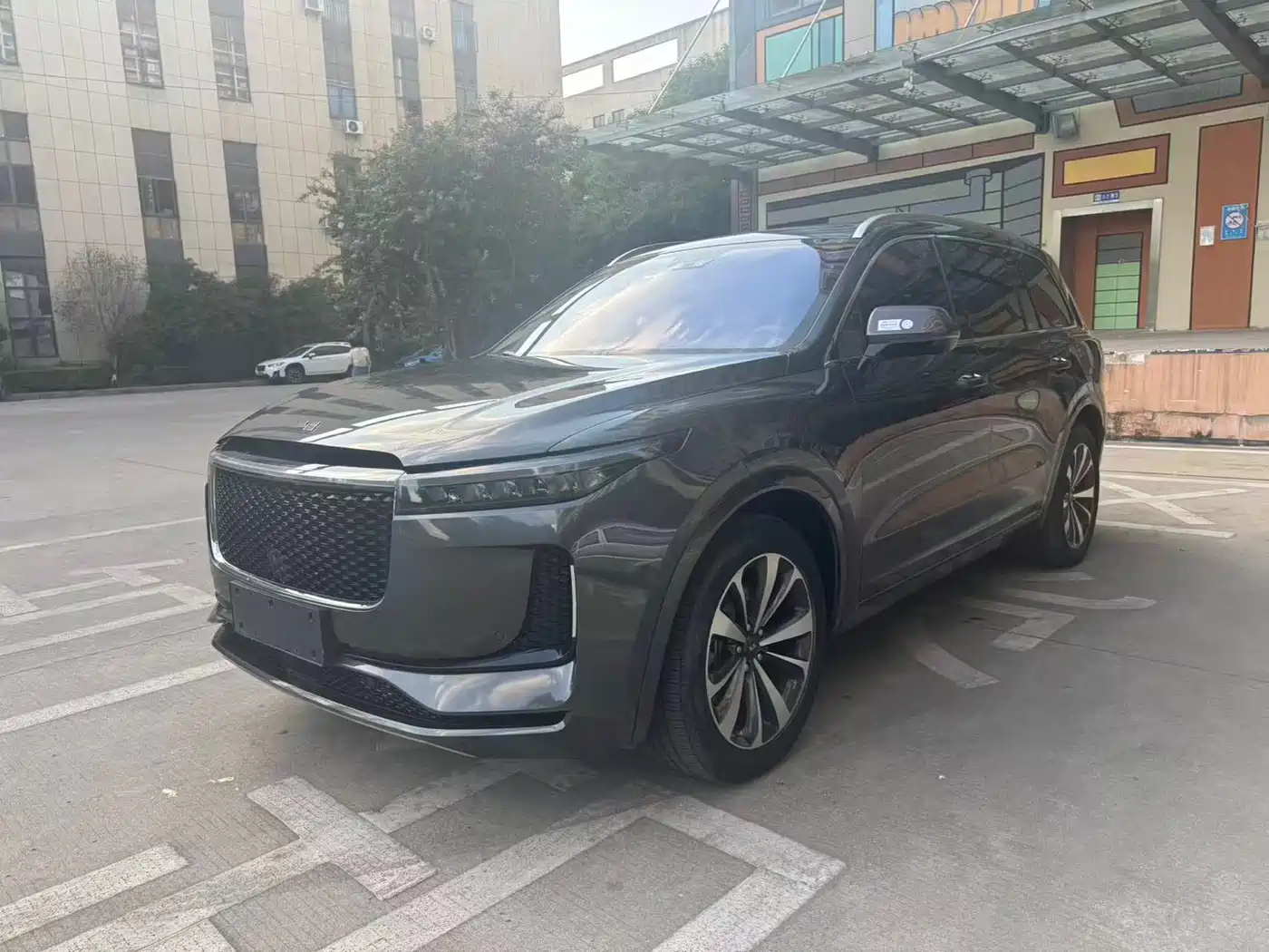 Li Auto Li ONE 2020 Extended Range 6-seater