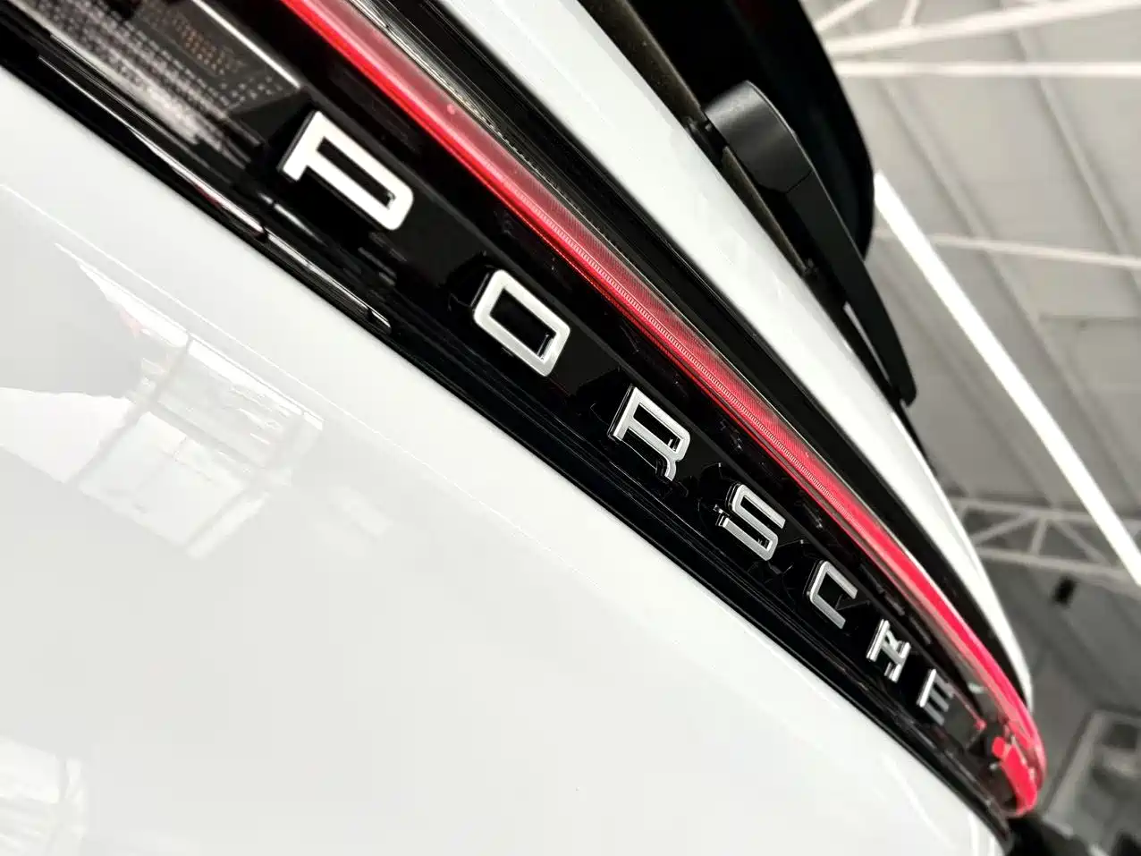 Porsche Cayenne 2011 Cayenne 3.0T фото 3