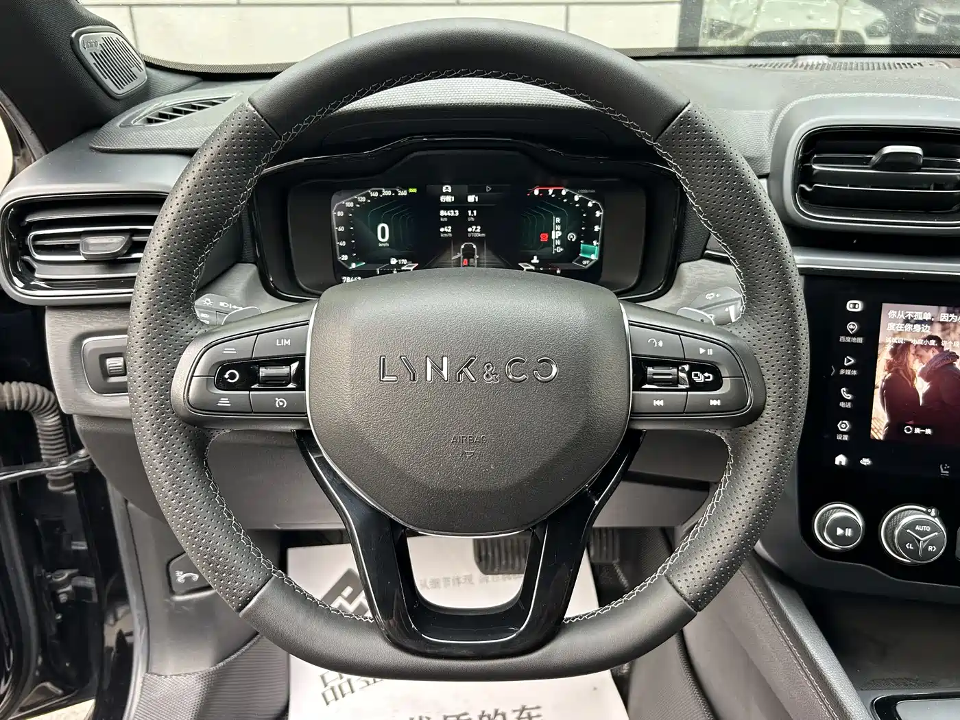 Lynk & Co 03 2021 2.0TD Auto Jin Champion Edition фото 7