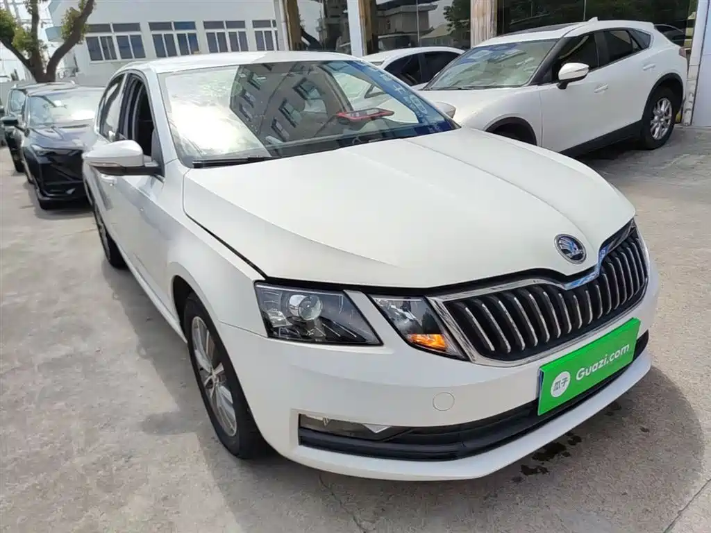 SKODA OCTAVIA