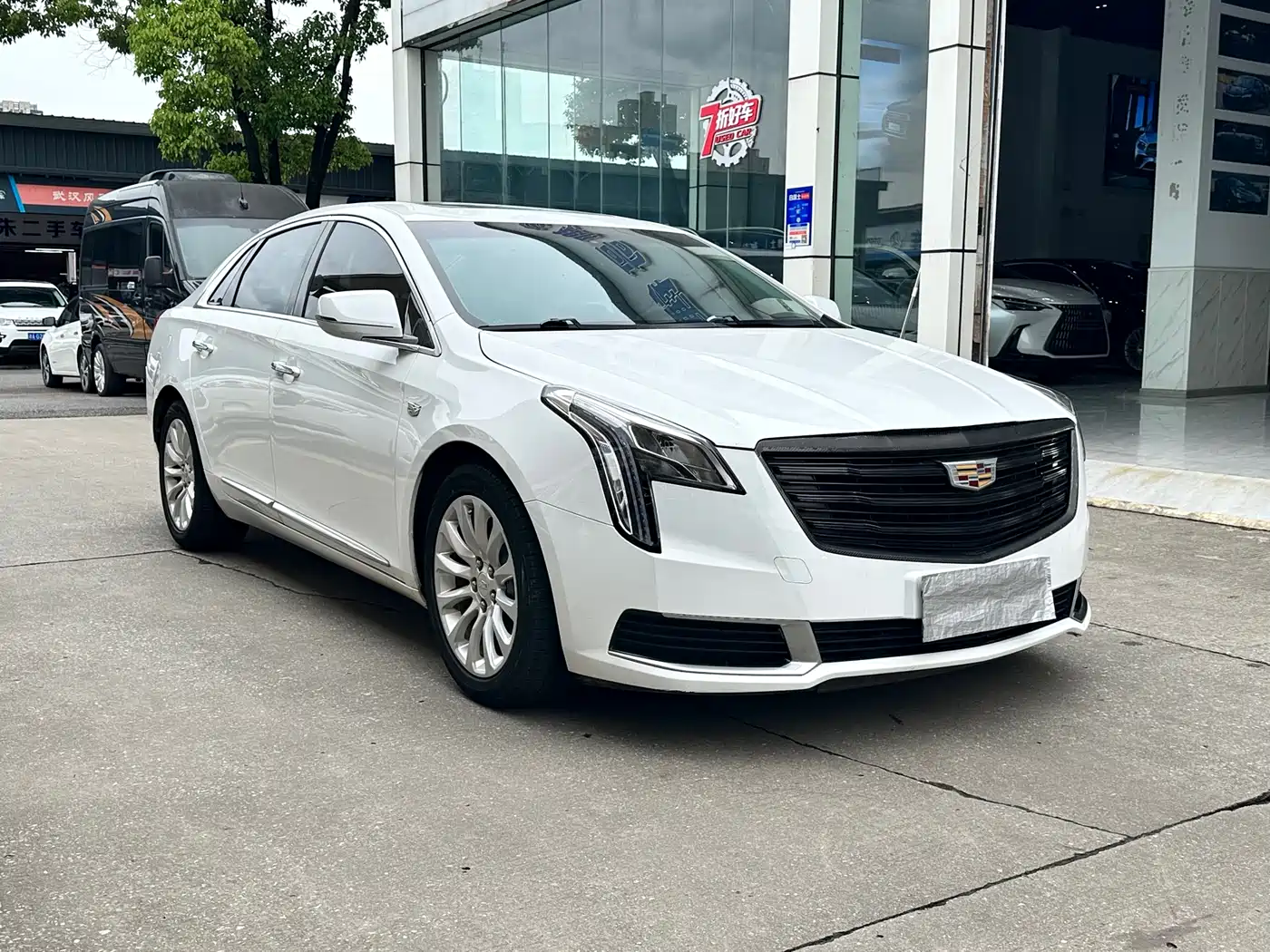 Cadillac XTS 2018 28T Technology фото 3