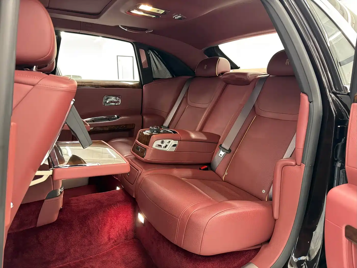 Фото 8 - Rolls-Royce Ghost