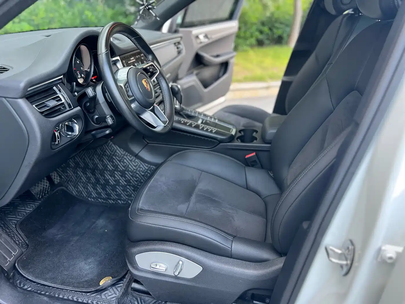 Porsche Macan 2018 Macan 2.0T фото 7