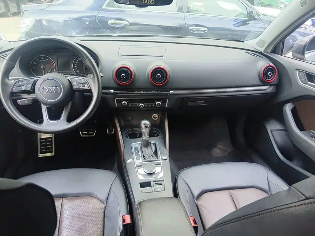 Фото 11 - Audi A3