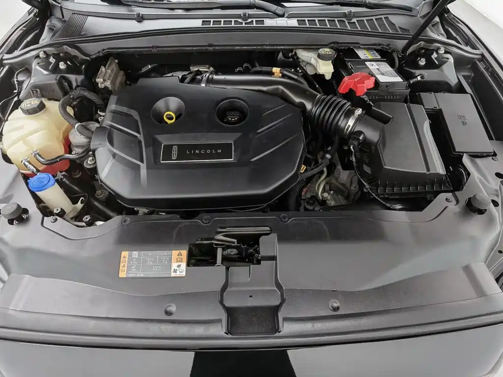 Lincoln Continental 2018 2017 2.0T 2WD Prestige