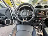 صورة 12 - Jeep Renegade