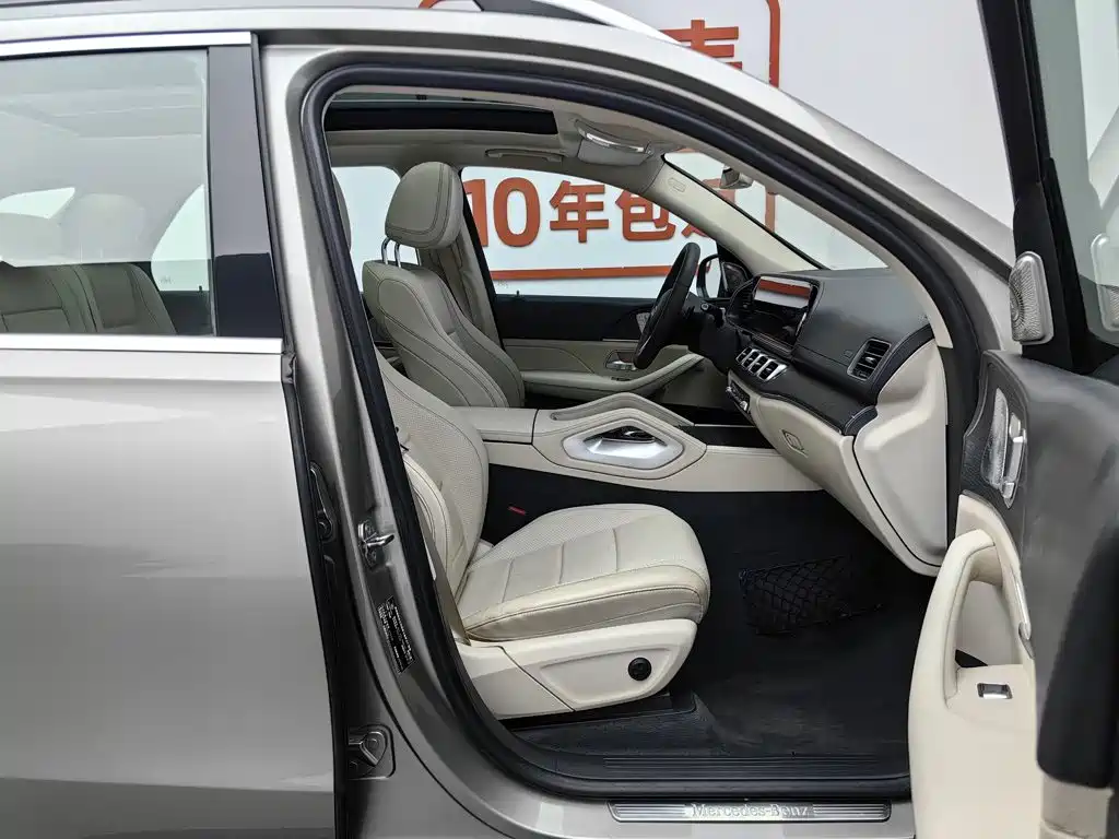 Фото 23 - Mercedes-Benz GLE