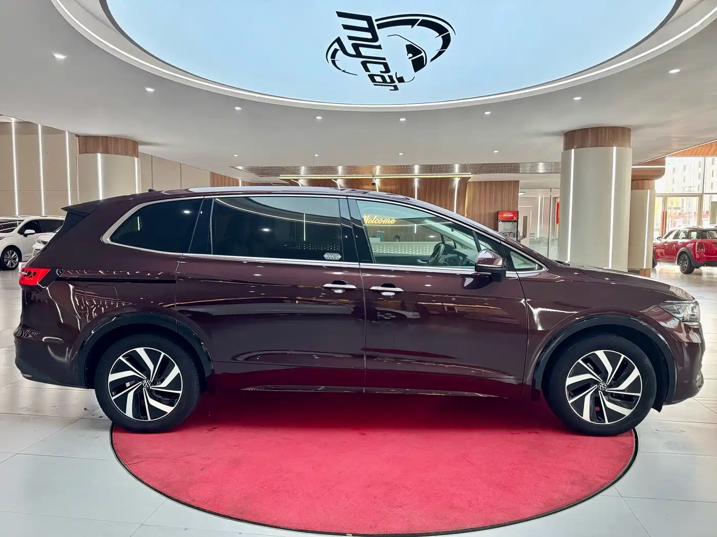Volkswagen Viloran 2022 330TSI Luxury Edition фото 4