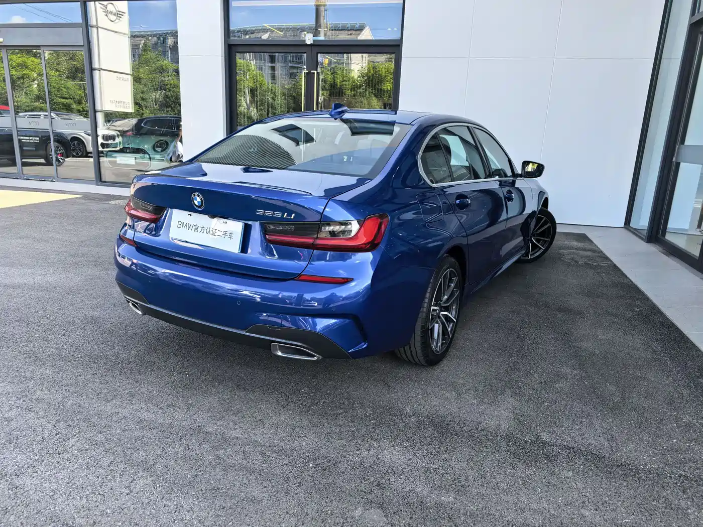 BMW 3 Series 2022 325Li M Sport Package фото 11