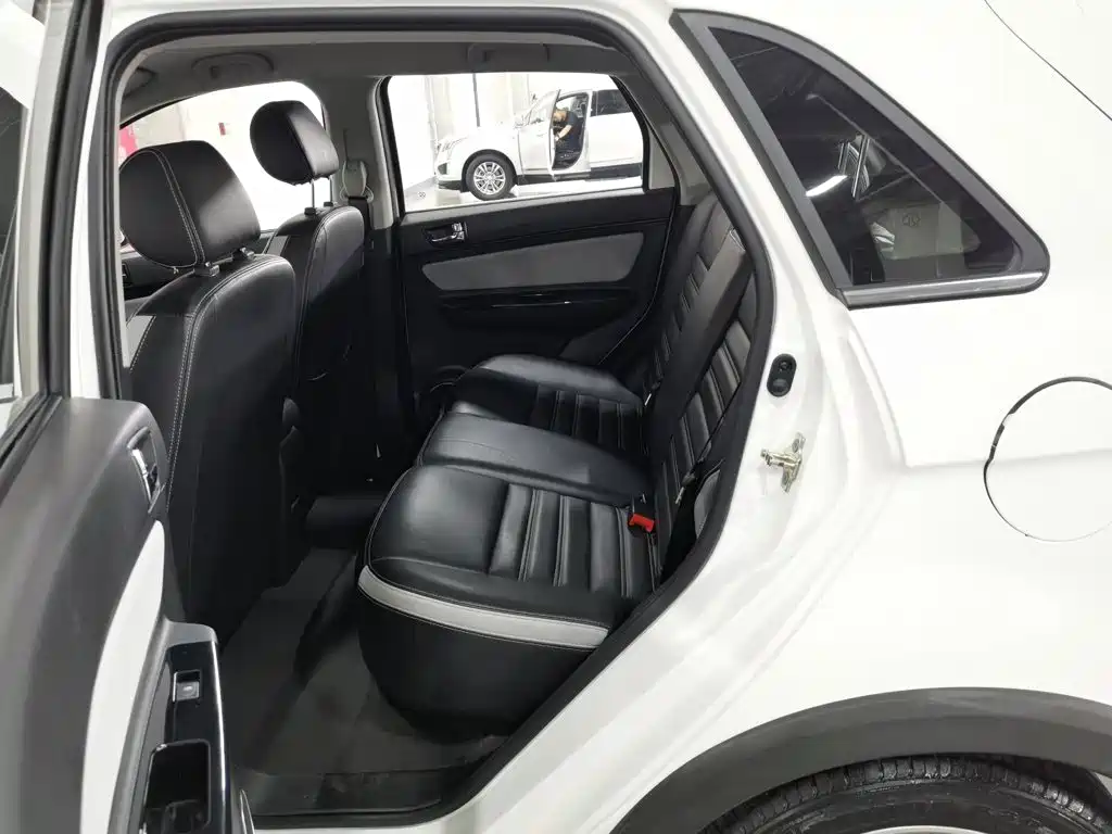 BAIC New Energy EC5 2021 2019 New Trend Edition
