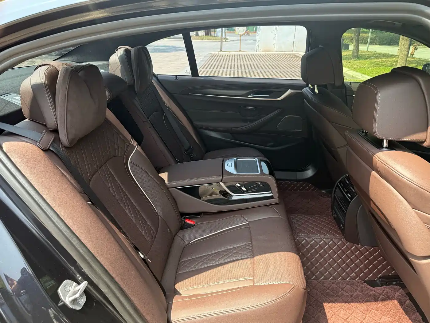BMW 5 Series New Energy 2022 Facelift 535Le Pioneer M Sport Package фото 22
