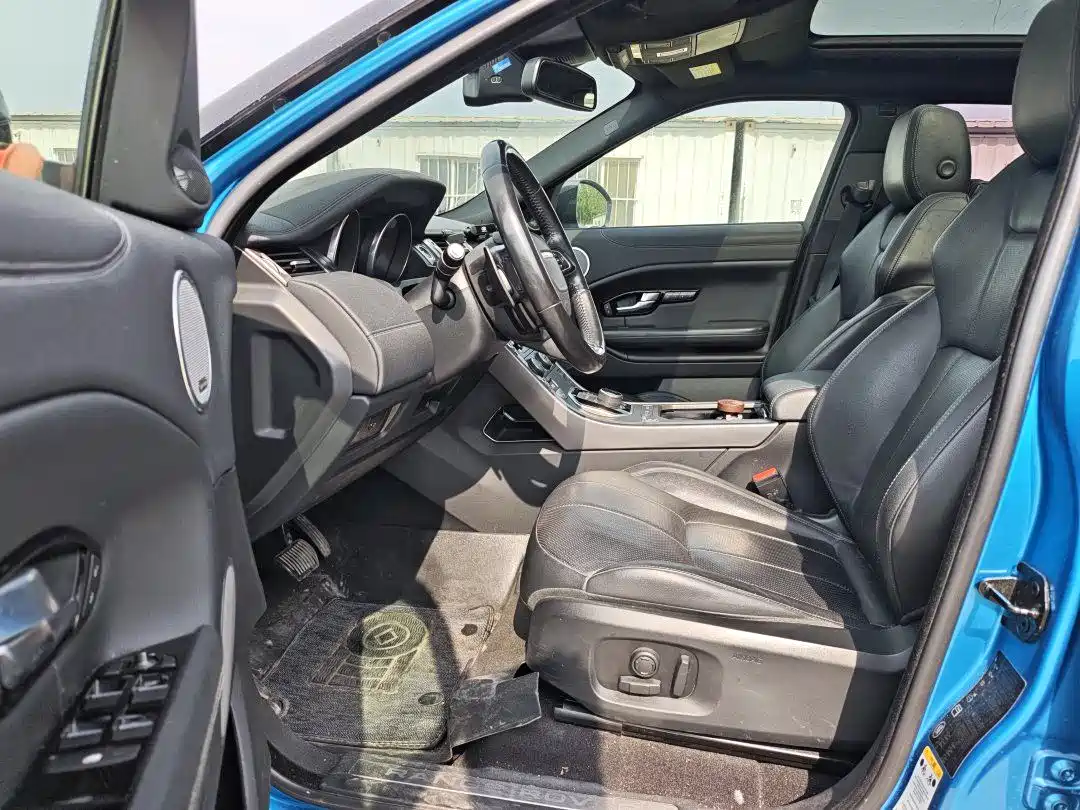 Land Rover Range Rover Evoque 2018 240PS Moraine Lake Blue Limited Edition фото 7