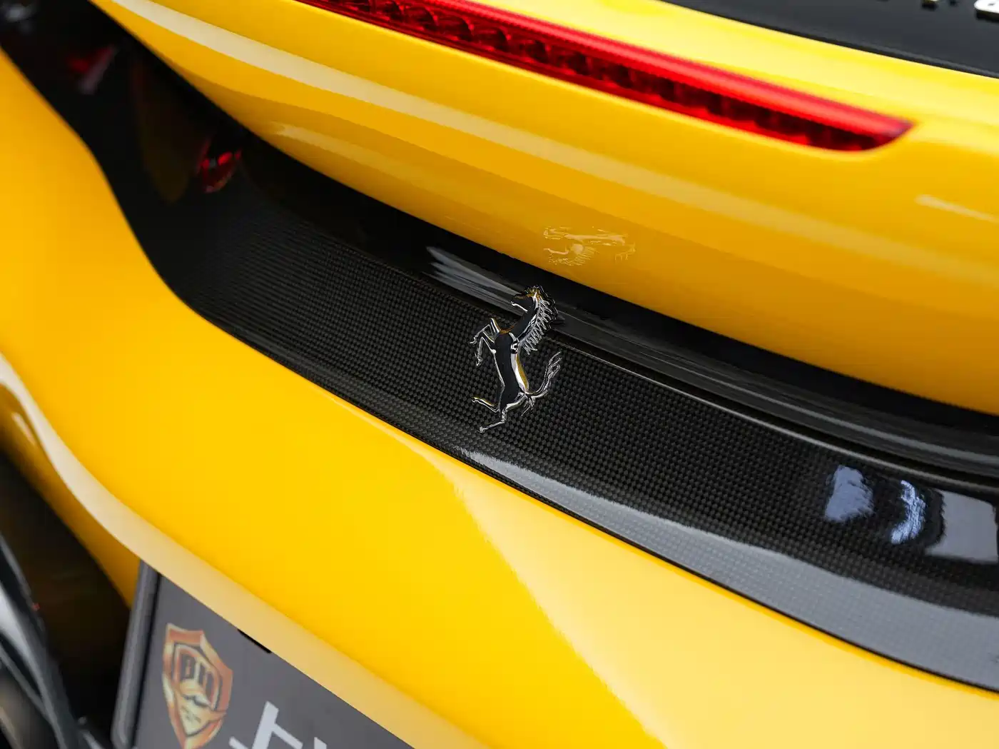 Ferrari 488 2019 2019 488 Pista Spider