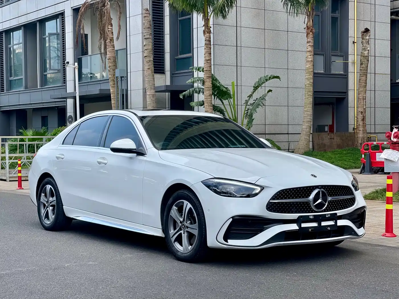 Mercedes-Benz C-Class 2022 C 200 L Sport Version фото 3