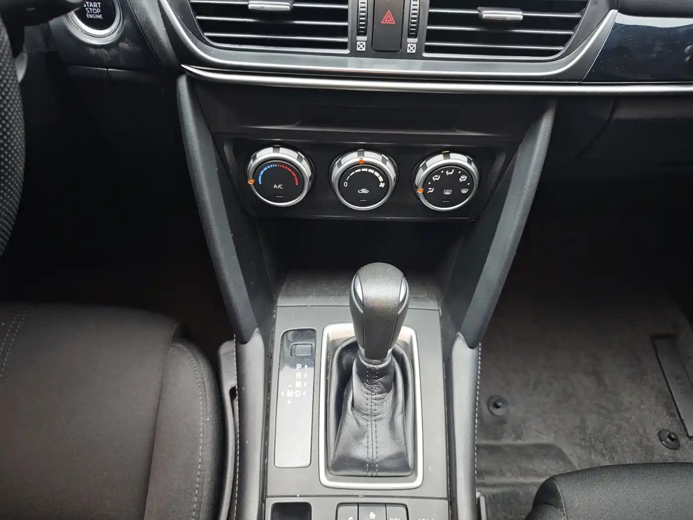 Фото 16 - Mazda CX-4
