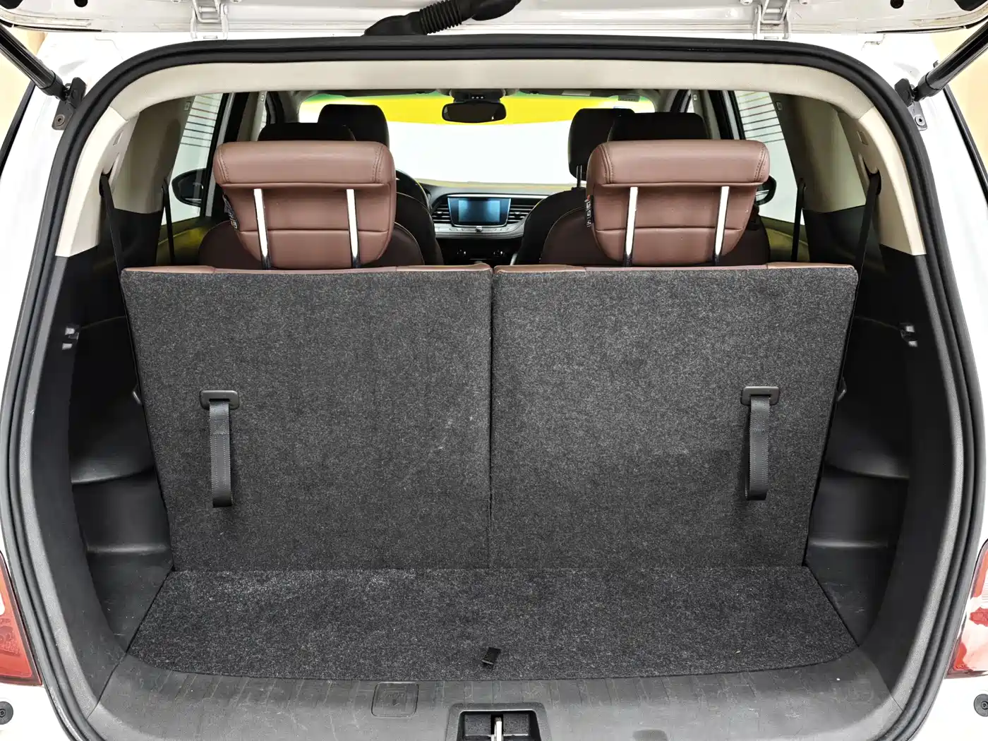 Buick GL6 2018 2018 18T 6-Seater Premium