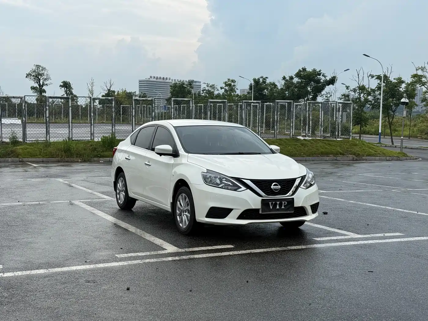 Nissan Sylphy 2025 2024 Facelift II Classic 1.6XE CVT Comfort