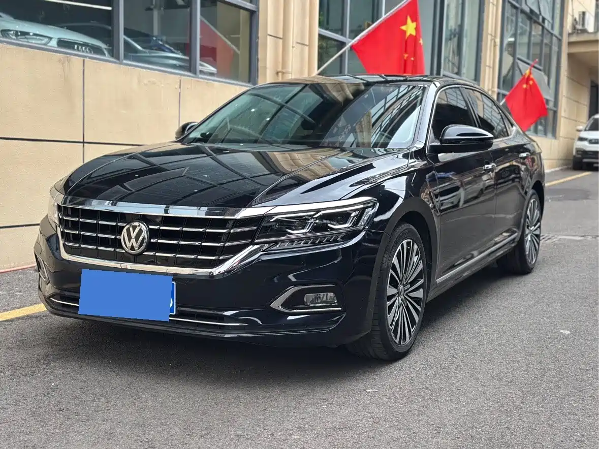 Volkswagen Passat 2021 Model 330TSI Luxury Edition