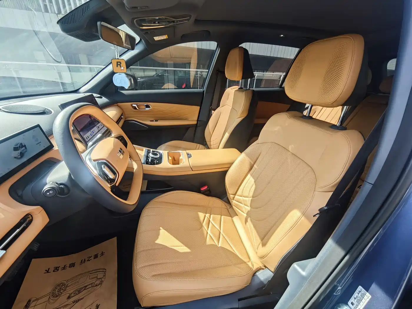 Geely Galaxy Galaxy Starship 7 EM-i 2025 120km Navigation Edition фото 15
