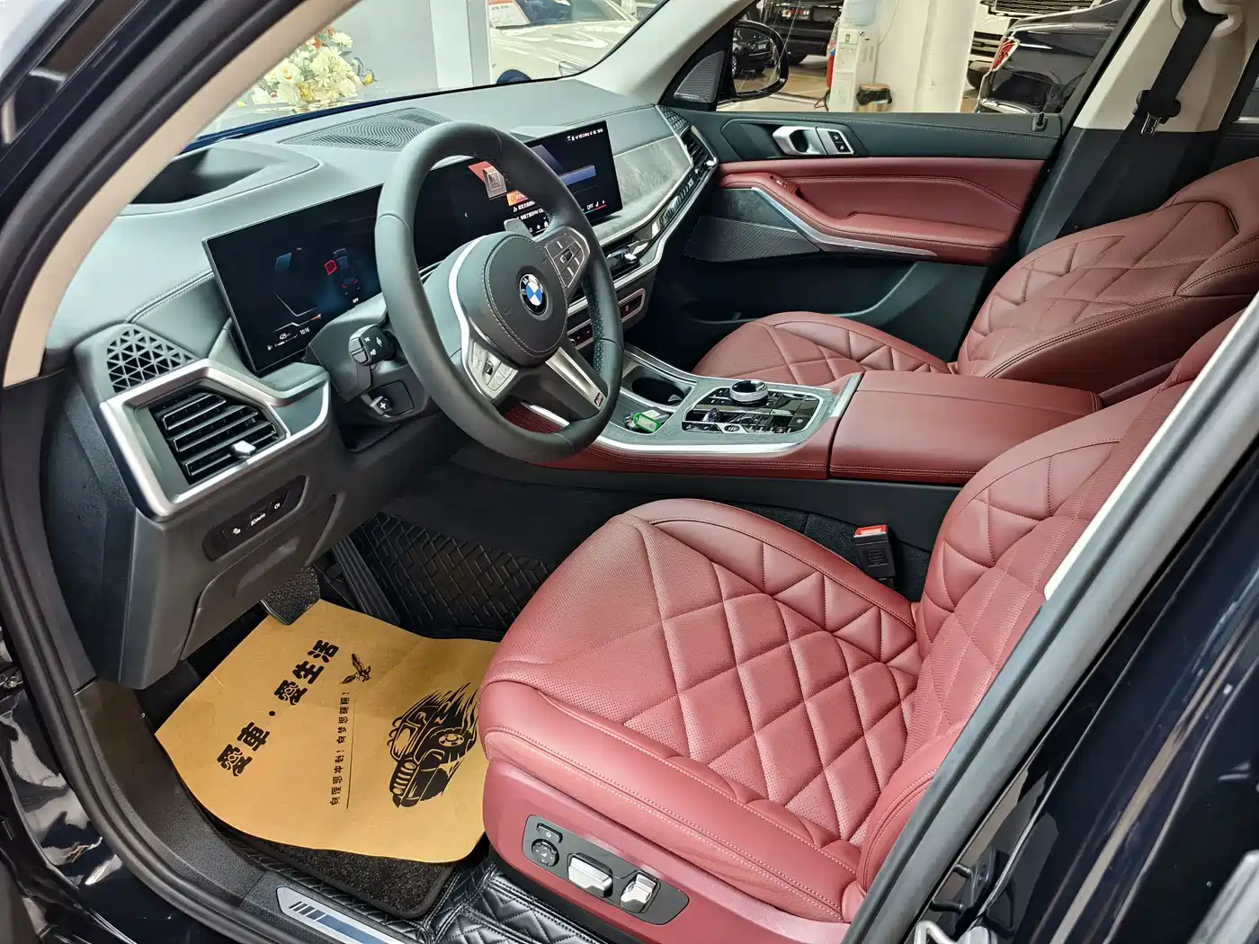BMW X5 2026 2026 Facelift xDrive 30Li Exclusive M Sport Shadowline Package