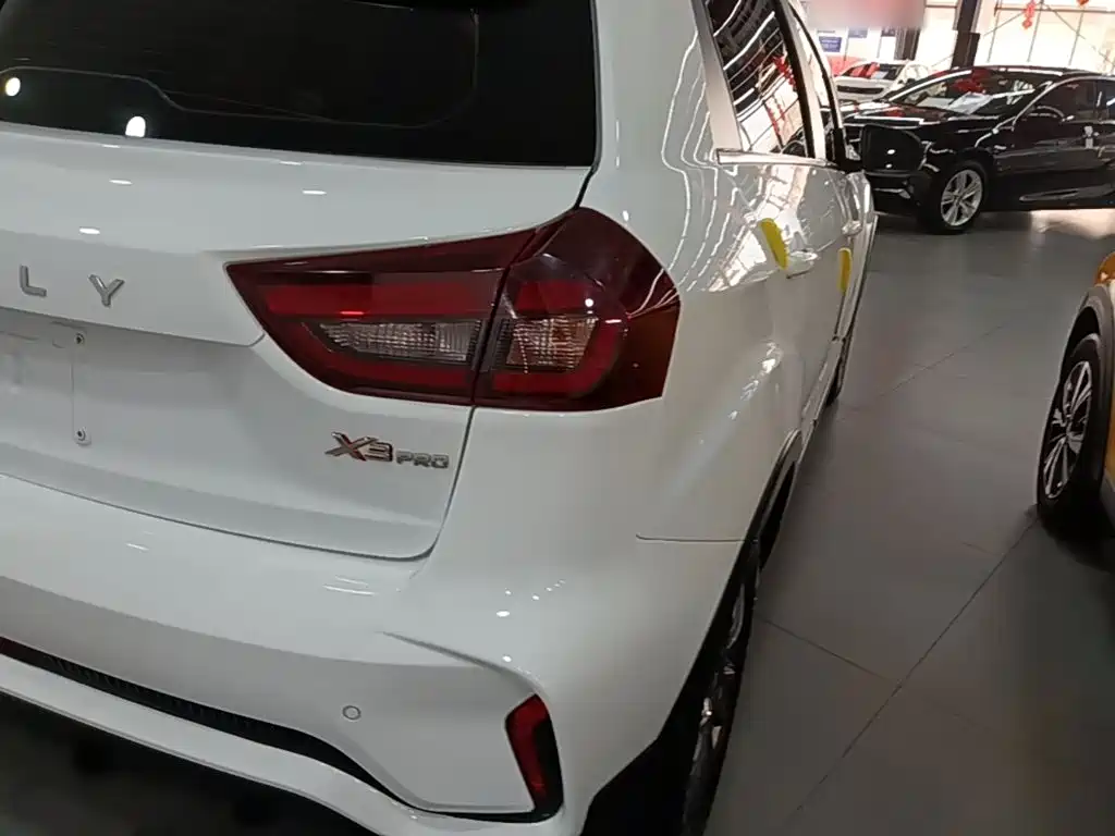 Geely Vision X3 2022 2021 PRO 1.5L Manual Elite