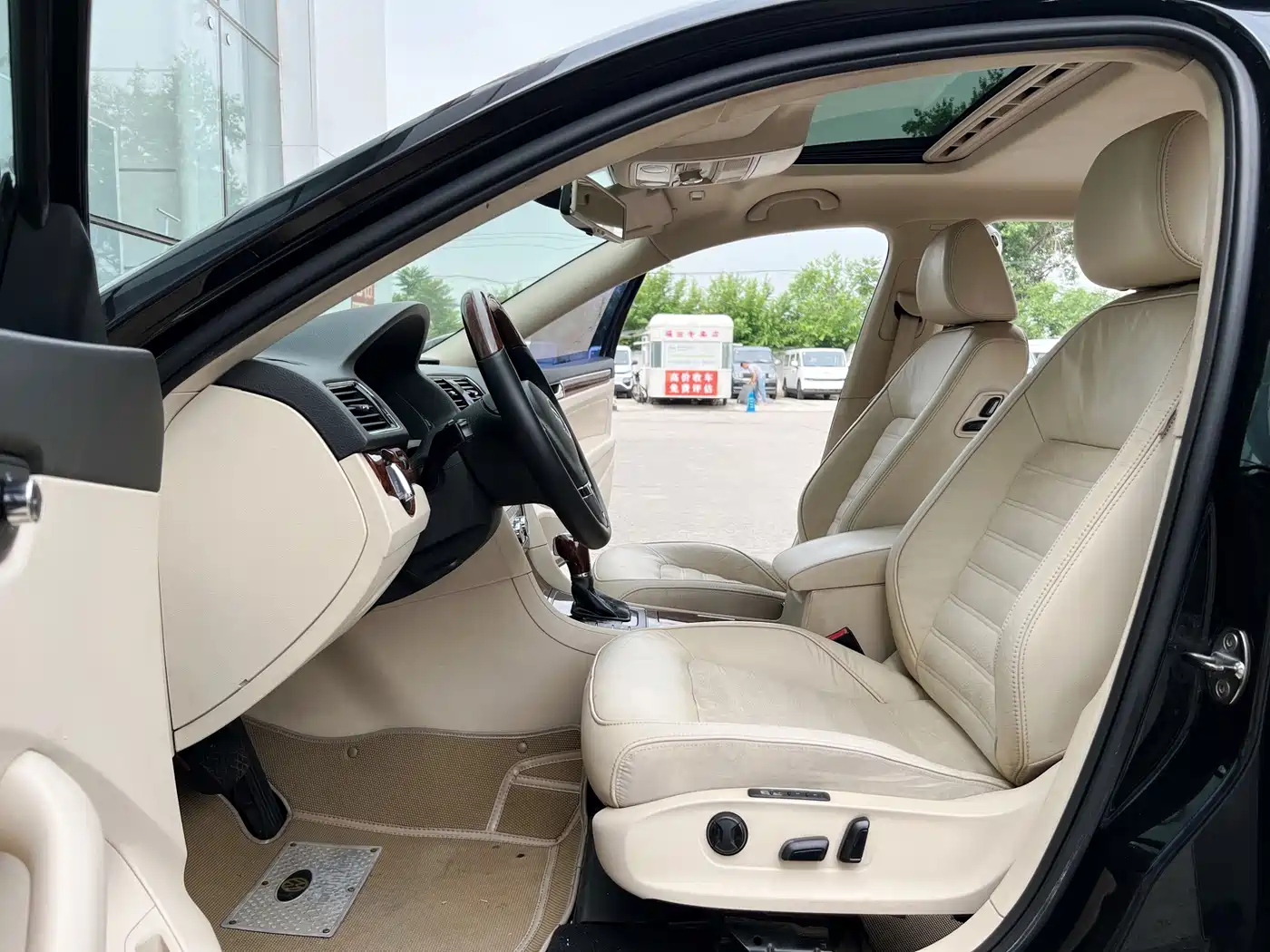 Volkswagen Passat 2012 2011 2.0TSI DSG Ultimate