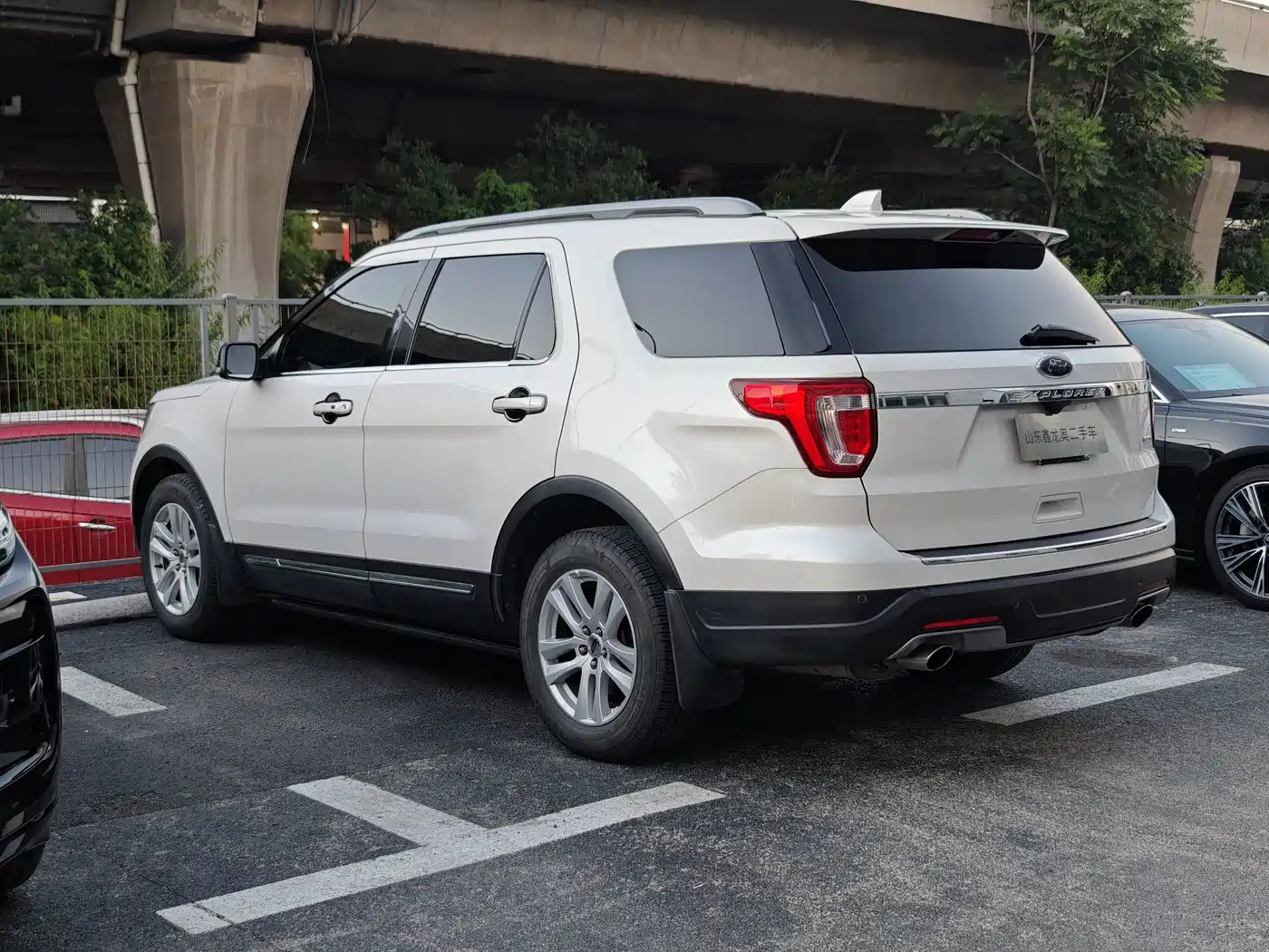 Ford Explorer (Import) 2018 2018 2.3T Fashion Edition