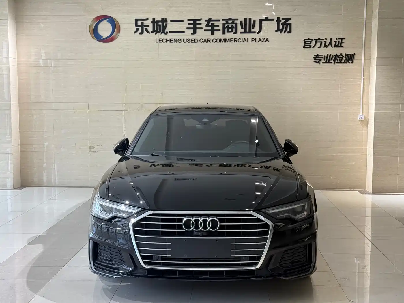 Audi A6L 2021 40 TFSI Luxury Sport фото 2