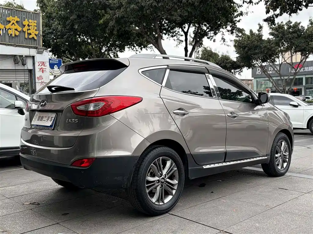 Hyundai Beijing Hyundai ix35 2013 2.0L Auto 2WD Smart GLS China IV фото 5