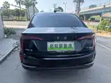 Photo 10 - Hongqi E-QM5