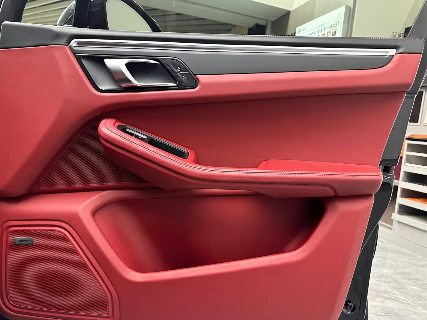 Porsche Macan 2021 Macan 2.0T фото 25