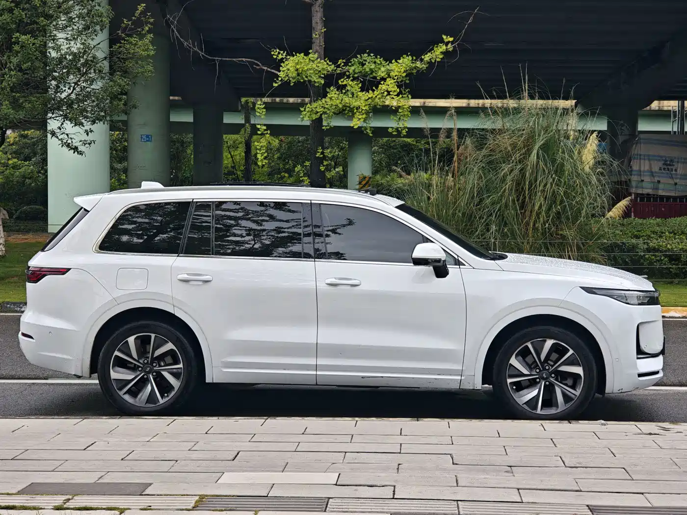 Li Auto Li ONE 2022 2021 Extended Range 6-Seater
