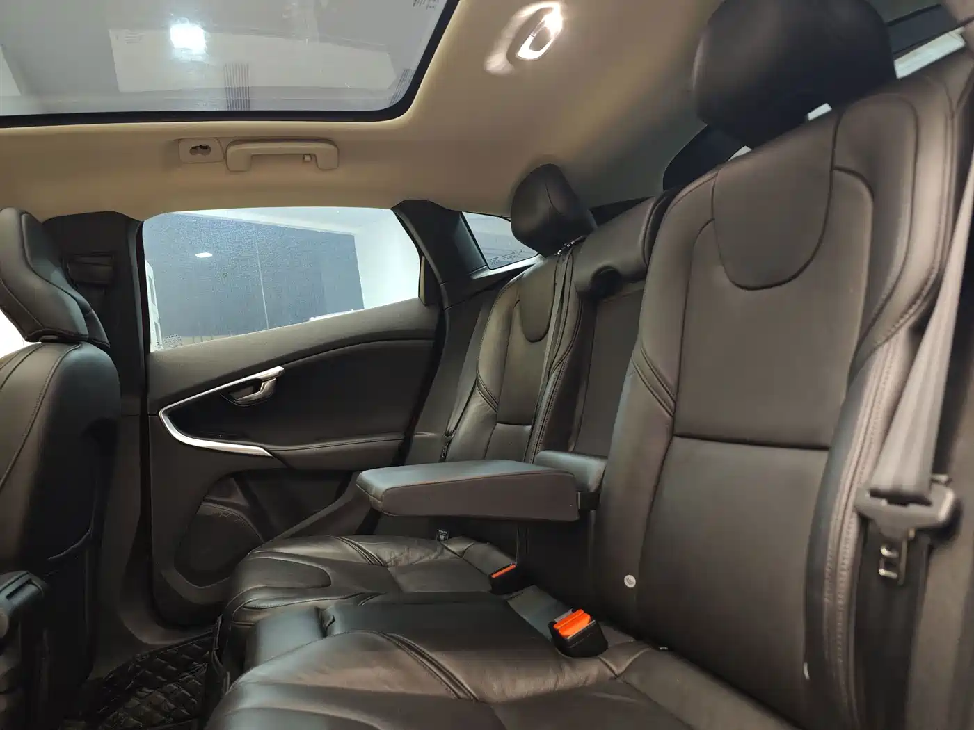 Volvo V40 2018 2017 T3 Inscription