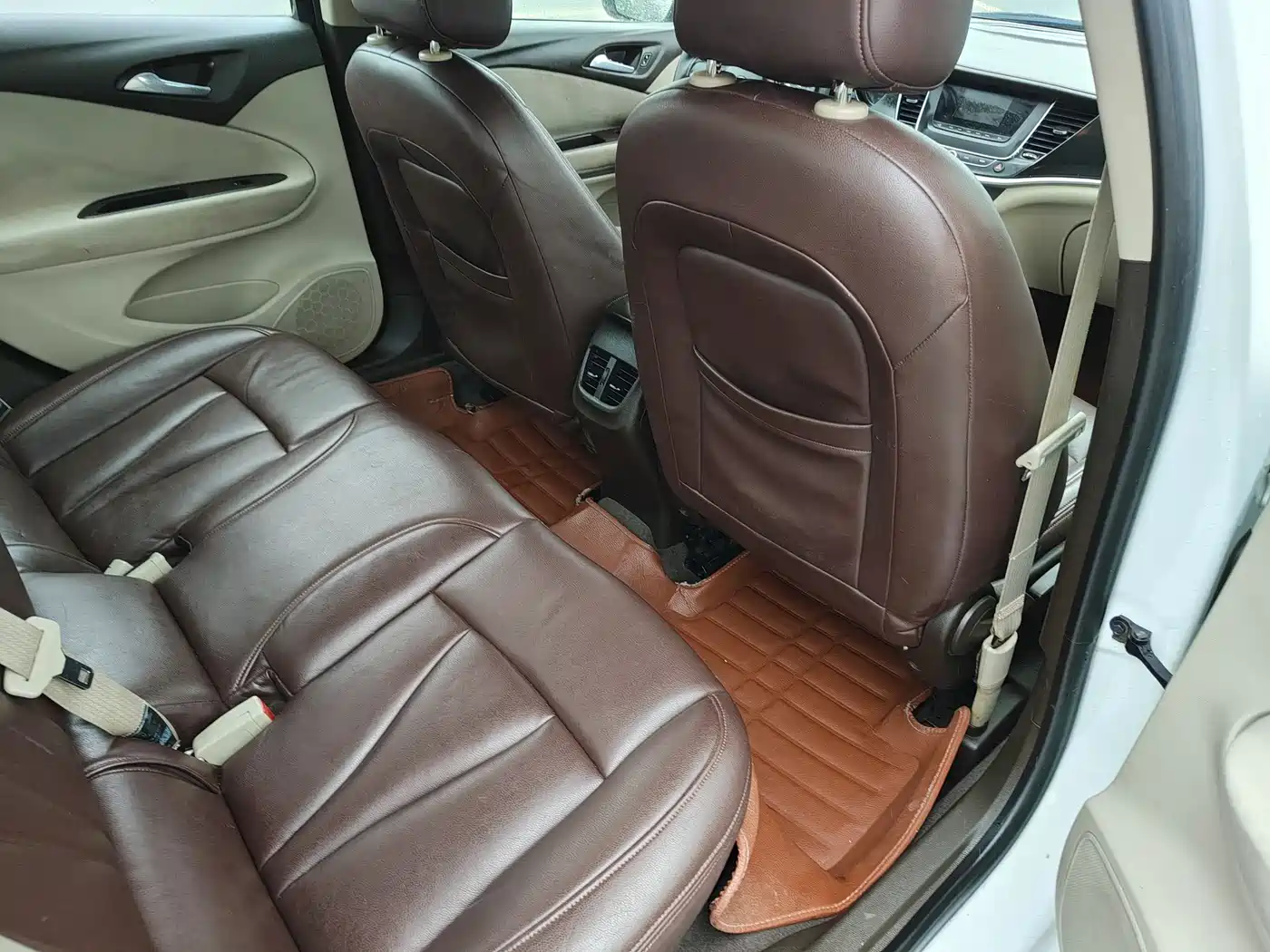 Buick Verano 2015 Sedan 15S Automatic Progressive фото 12