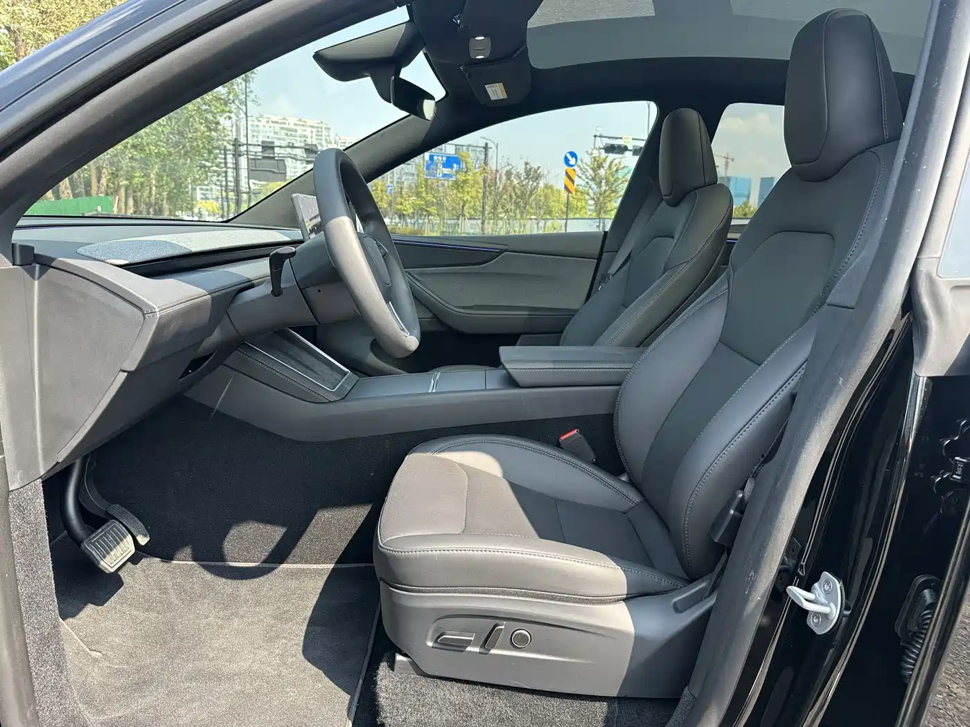 Tesla Model Y 2026 2026 Long Range Rear-Wheel Drive