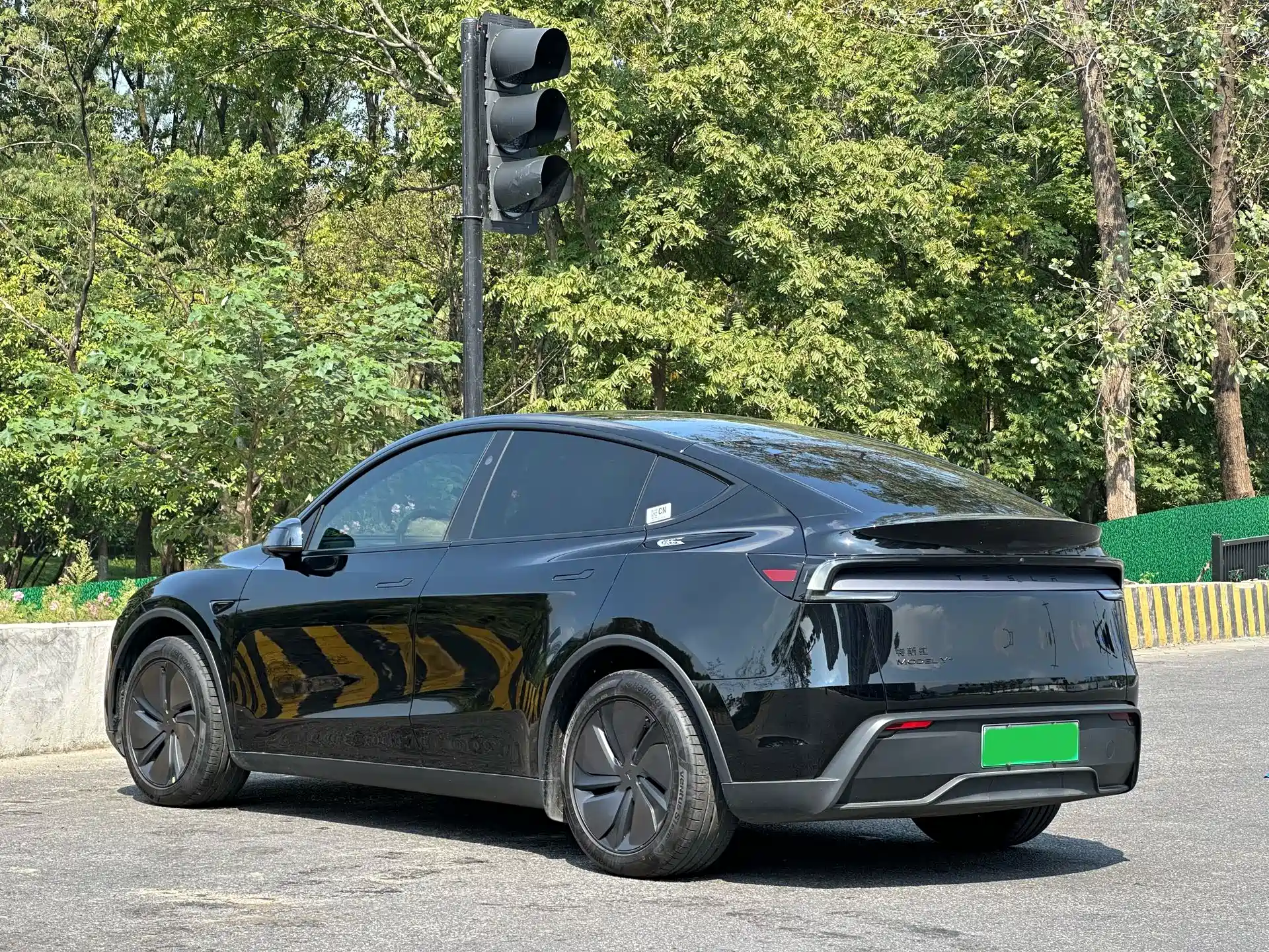 Фото 7 - Tesla Model Y