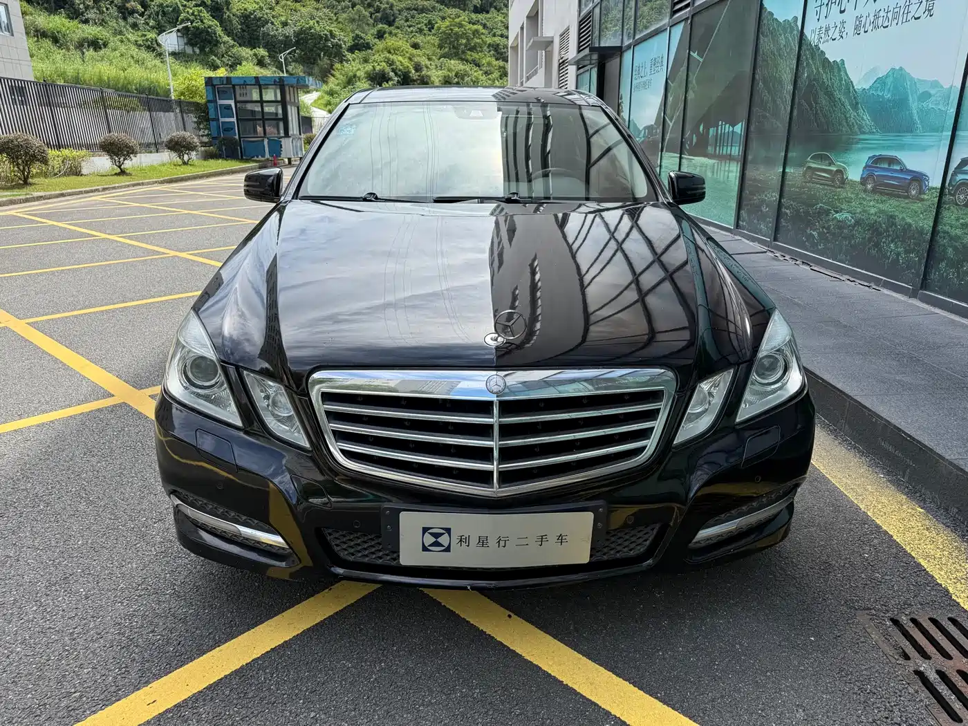 Mercedes-Benz E-Class 2011 2011 E 300 L Fashion Premium