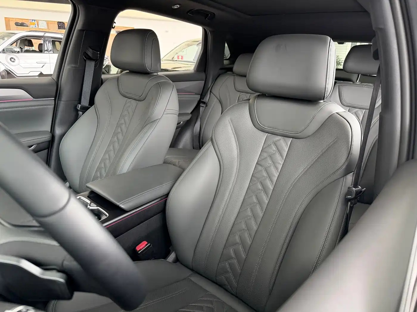BYD Song L DM-i 2025 Smart Drive 160km Premium фото 25