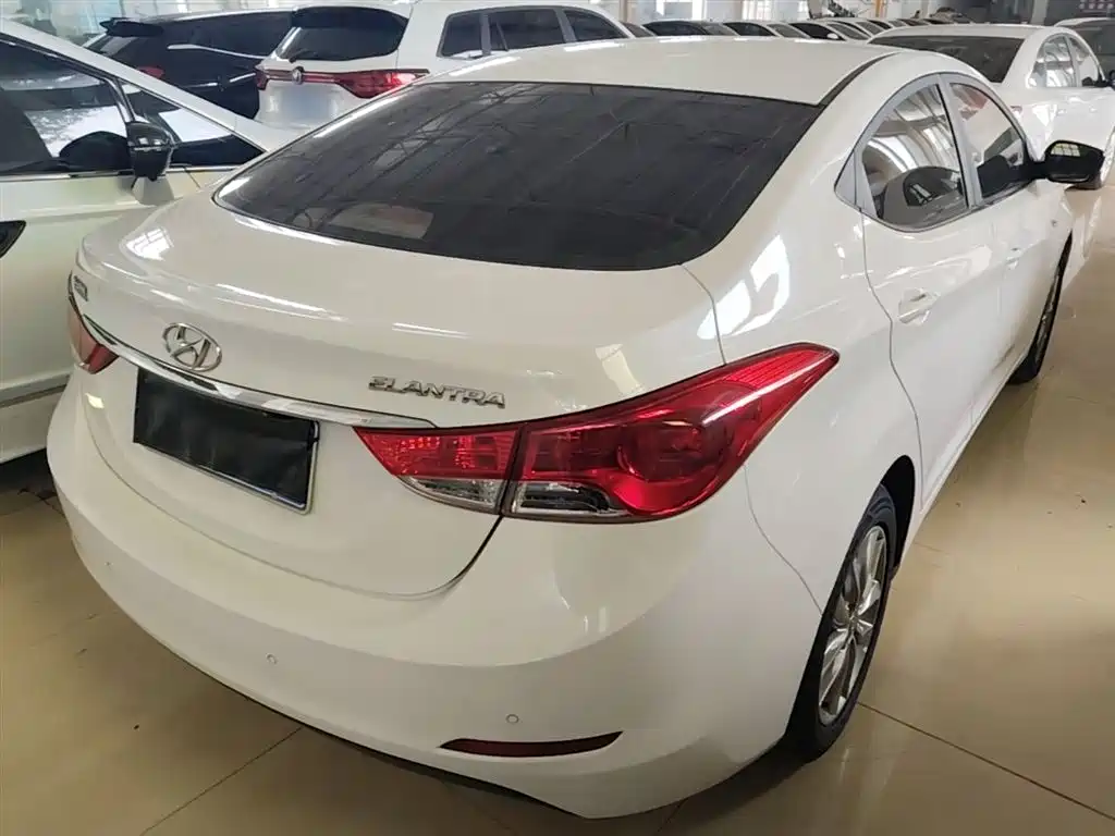 Hyundai Langdong 2015 1.6L Auto Trend фото 7