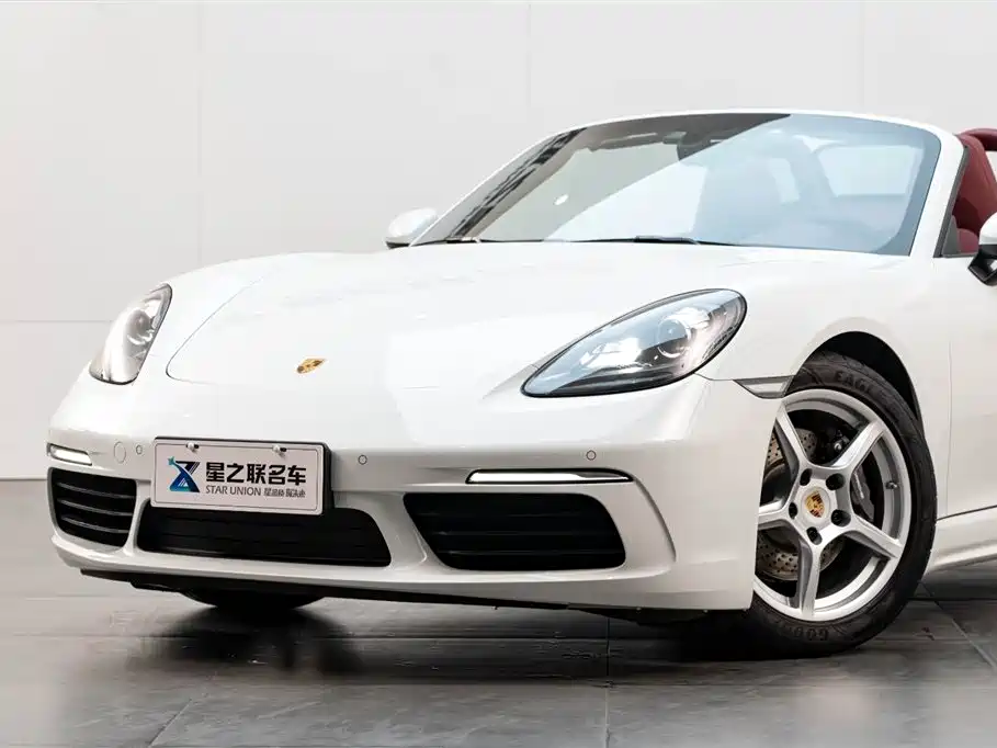 Porsche 718 2022 Boxster 2.0T фото 3