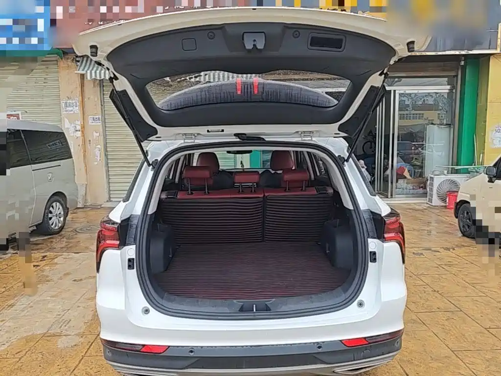 Фото 19 - Changan CS75 PLUS