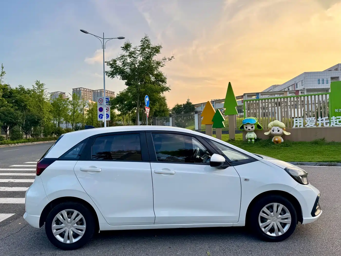 Фото 12 - Honda Fit