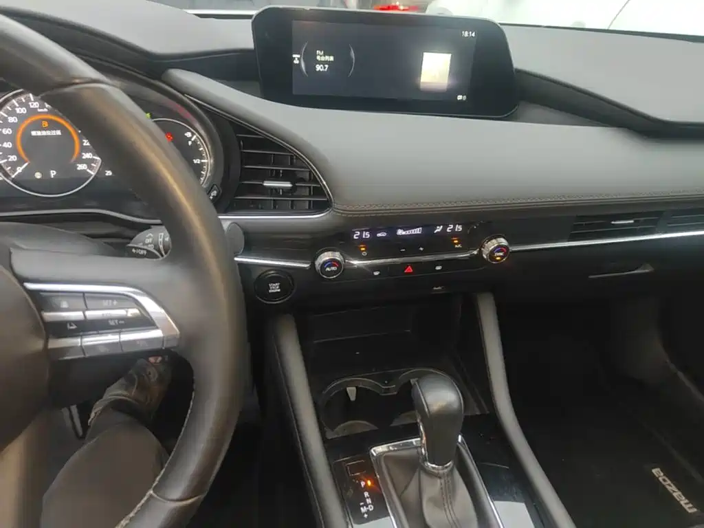 Mazda Mazda 3 2024 2023 2.0L Automatic Premium Edition