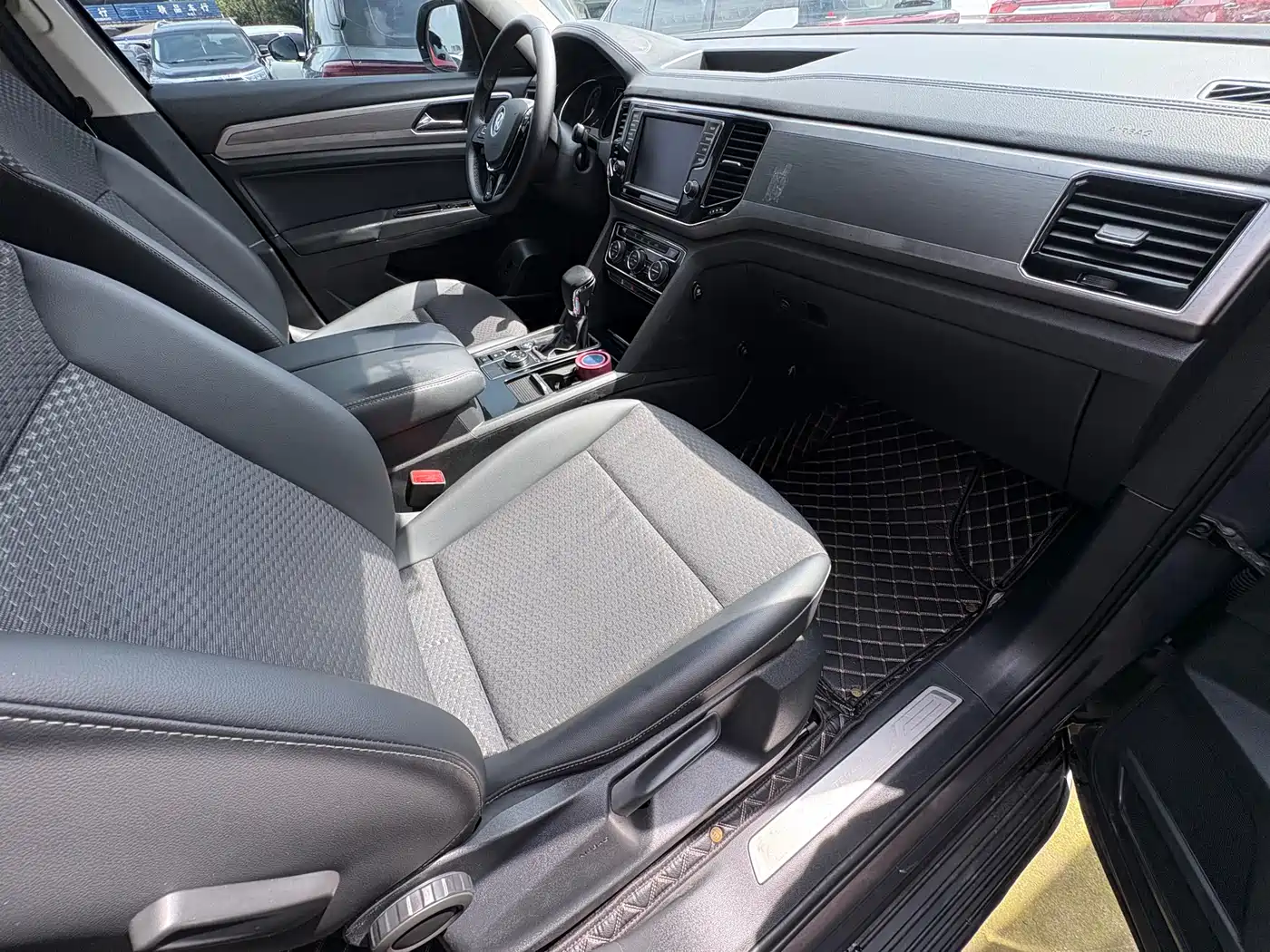 Volkswagen Teramont 2017 380TSI 4WD Comfort Edition фото 15